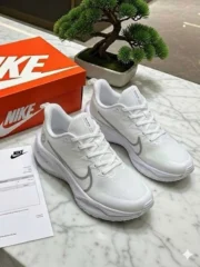 ⁦Nike Zoom X Smile White Running⁩ - الصورة ⁦3⁩